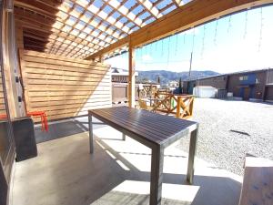 Balkón nebo terasa v ubytování Villa Orange Cabin