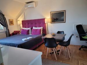 Posezení v ubytování APARTMANI Emerald Dream