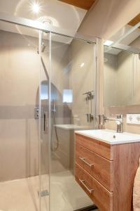 Koupelna v ubytování Overnachting Vanjewelste - Rustig Tiny House in het groen