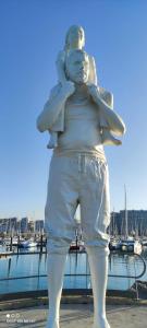 Hostia v ubytovaní Vivez la Marina - Plage - Port de plaisance