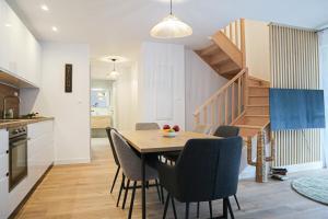 Kuchyň nebo kuchyňský kout v ubytování Duplex Échanges complices ,Frontière