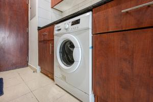 Foto de la galeria de Splendid Apartment Close To Jbr Beach a Dubai