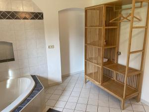Bagno di Apartment im Loefengut