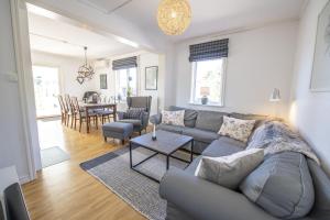 Χώρος καθιστικού στο Villa Bredvassa - SWEEDS Loftahammar +34 φωτογραφίες