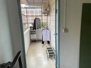 Gambar di galeri bagi Shenzhen Zhongge Budget Homestay Pingzhou Subway Station Branch di Shenzhen