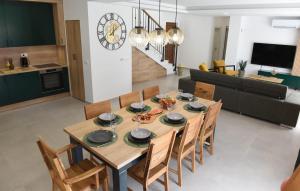 Köök või kööginurk majutusasutuses Amazing Home In Ploce