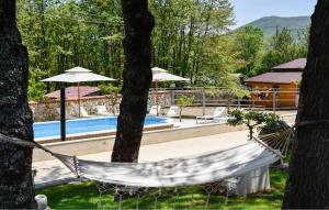 Πισίνα στο ή κοντά στο Cozy Home In Maovice With Sauna +20 φωτογραφίες