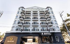 Budova, kde se motel nachází