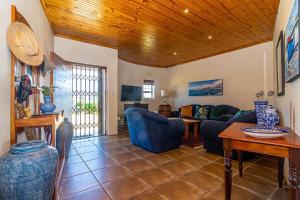 Μια τηλεόραση ή/και κέντρο ψυχαγωγίας στο Island View - Franskraal