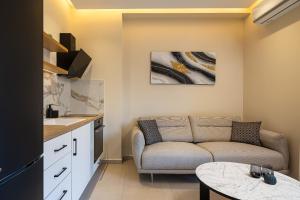 Χώρος καθιστικού στο Aelia City Suites +24 φωτογραφίες