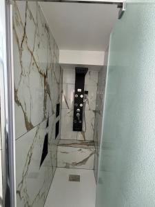 Gallery image of Love Room Redroom in Voiron