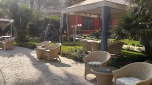 Gallery image of Boudl Grand Pyramids in Cairo +38 photos