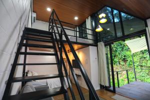 彭亨Casa Damai Janda Baik - RIVERVIEW TINY HOUSE的相册照片