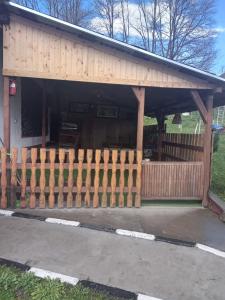 Budova, kde se prázdninový dům nachází + 13 fotografií