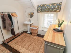 Et badeværelse på Millfield + 49 billeder