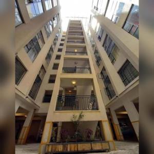El edificio en el que está la pensión