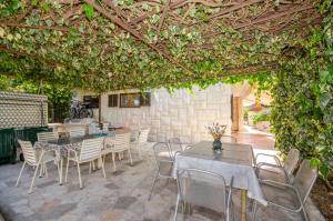 Patio nebo venkovní prostory v ubytování Apartmani Smiljana