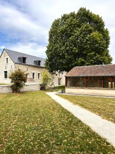 Budova, kde se prázdninový dům nachází