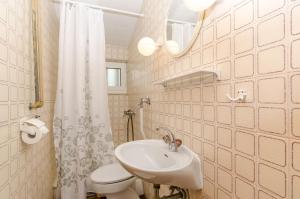 Koupelna v ubytování Apartmani Smiljana