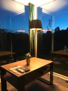 Foto sihtkohas Geceľ asuva majutusasutuse TinyHouses & Garden galeriist