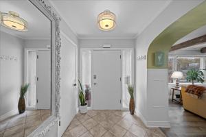 Gallery image of 3BR Overland Park Home with Patio and Waterfall Pond in Overland Park