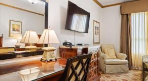 Gallery image of EMBASSY HOTEL in San Francisco