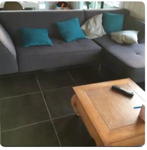 Gallery image of Maison bois au calme in Gujan-Mestras