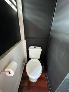 Vannituba majutusasutuses LOFT Completo - próximo ao Centro com Ar Condicionado