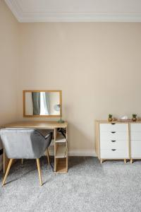 Fotografie z fotogalerie ubytování Modern and Stylish 1-Bed Apartment in Dundee City Centre - Perfect for Short or Long Stays & Contractors v destinaci Dundee
