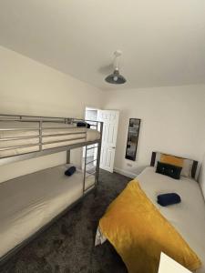 Postel nebo postele na pokoji v ubytování Modern 3 Bed near ExCel-Big Ben