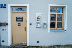 Billede fra billedgalleriet på dreamcation Altstadthotel - Mikro Apartments mit Küche & Self Check-In i Regensburg