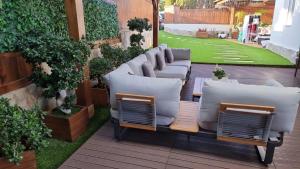 Posedenie v ubytovaní Sunny Villa with Private Pool in Calpe + Enclosed Garden