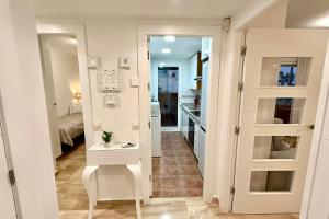 Kép MARBELLA ALICATE BEACHFRONT - Luxury Apartment-2 szállásáról Marbellában a galériában