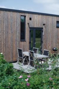 Taman di luar Tiny SeaSide - Loddenhøj
