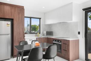 Dapur atau dapur kecil di Mallside Retreat close to city +6 gambar