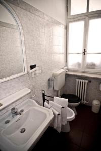 Koupelna v ubytování Hotel Regina