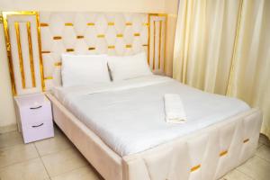 Galeriebild der Unterkunft Honey Suite Two Bedroom Master & Suite Apartments in Nairobi + 39 Fotos