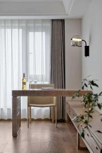 Postel nebo postele na pokoji v ubytování OneJasper Horizon Hotel