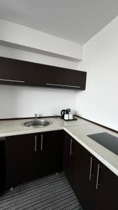 Kuchnia lub aneks kuchenny w obiekcie B&B HOTEL Bytom