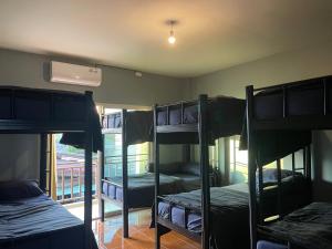 Postel nebo postele na pokoji v ubytování Poppy hostel