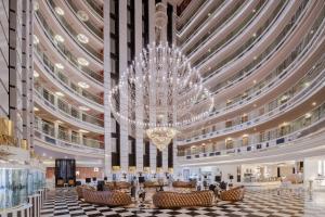 Restaurace v ubytování Delphin Imperial Lara