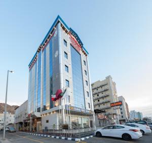 Fotografie z fotogalerie ubytování فندق الرائد الذهبية للشقق المخدومة 2- فرع طريق المطار v destinaci Táif