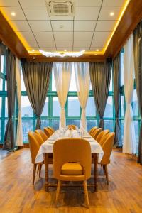 Posezení v ubytování Mhendo Hotel & Studio Suites