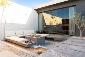 Posezení v ubytování Portal Chalets With Private Pool - AlQirwan