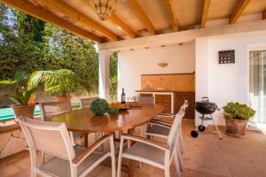 Kawasan patio atau luaran di Villa Marques de Comillas 12