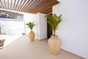 Φωτογραφία από το άλμπουμ του GS Luxury Navarra Sunset, Luxury villa with pool and sea views σε Adeje