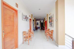 Fotografie z fotogalerie ubytování Collection O Jalan Malioboro Near Lempuyangan Station Formerly Hotel Vala v destinaci Yogyakarta
