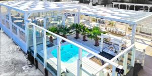 Bazén v ubytování Cortina 2-9 nebo v jeho okolí