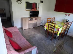 Köök või kööginurk majutusasutuses Gîte Le Matarum, studio