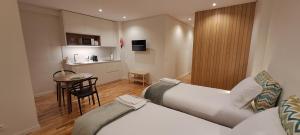Η κουζίνα ή μικρή κουζίνα στο ALMARELA apartments